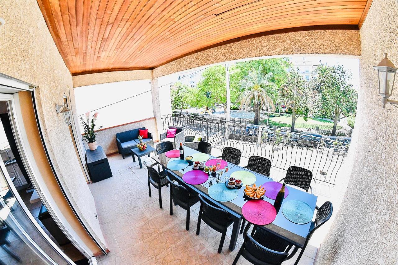 Apartment Spacieux T5, Terrasse, Proche Centre,parking Prive